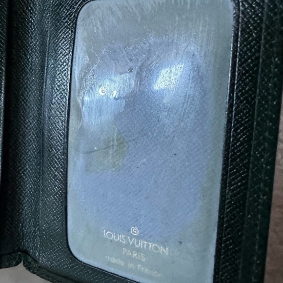 Authentic LV Louis Vuitton Green Taiga Leather ID Card Holder Organizer Wallet - Picture 5 of 16